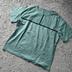部分レース紺パイピングTシャツ緑 L★新品3