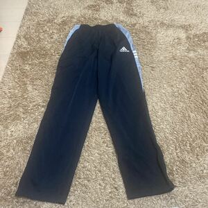 t77 adidas スポーツパンツ サイズ160表記 中国製