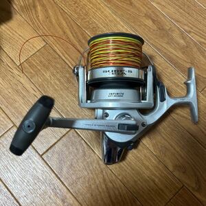 B2f DAIWA ダイワ SURF-S 35A リール 釣り具 サーフ 動作確認済み