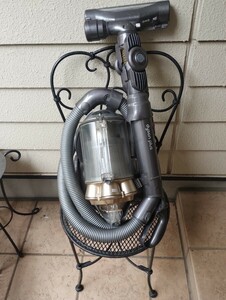 ＼★1コイン格安スタート★／【Dyson　DC12 掃除機】♪JUNK扱い♪(ToT)