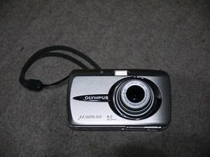 【NC/NR】　OLYMPUS 　μDIGITAL 600 　動作品　外観よし　オマケのXDピクチャーカードつき　【昔のコンデジ】