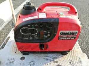 中古 ジャンク品 shindaiwa 新ダイワ 0.9kVA ガソリンエンジン インバータ発電機 iEG900M-Y