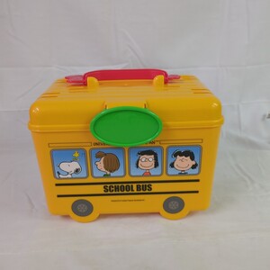 #966 USJ ユニバーサルスタジオジャパン スヌーピー バス ボックス キャラクターグッズ PEANUTS SNOOPY スクールバス SCHOOLBUS