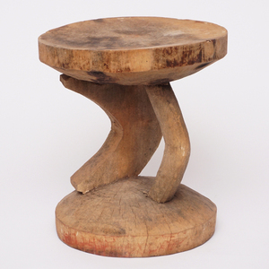 アフリカ　ジンバブエ　トンガ　スツール　木彫り　S　腰掛　椅子　アフリカンアート　民具
