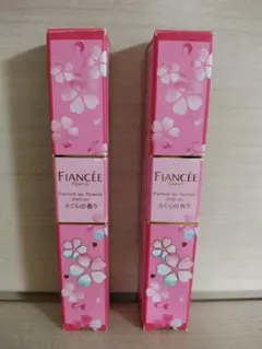 【新品未開封×２】フィアンセ パルファンドトワレ ロールオン さくら10ml