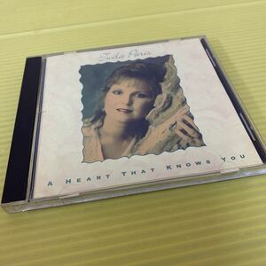 【同梱可】☆彡　トワイラ・パリス　Twila Paris　□　A Heart That Knows You （輸CD）【型番号】054438825223