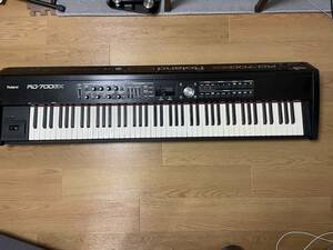 ★激安60000円★フットペダル付き★Roland ローランド RD-700GX 88鍵盤 デジタルピアノ 電子ピアノ★