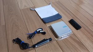 ☆美品☆ SONY ポータブルMDプレイヤー MZ-EH50 Hi-MD Walkman ウォークマン MDウォークマン シルバー