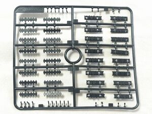 タミヤ MM 1/35 ドイツ重戦車 キングタイガー ヘンシェル砲塔 B部品 予備キャタピラ 10003452 ミリタリーミニチュアシリーズ