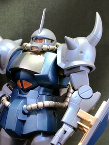 ガンプラ 塗装済完成品 MGグフ 1.0