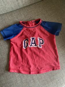 ラッシュガード　90サイズ　GAP