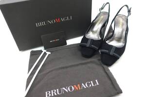 【送900円】4693　BRUNOMAGLI　ブルーノマリ　イタリア製　ヒールパンプス　スクエアトゥ　バックストラップ　スエード　黒　33 1/2 リボン