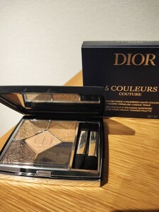 Dior ディオール サンククルール クチュール 359 コスミックアイズ アイシャドウ サンク クルール 定価9130円 Christian dior アイシャドー