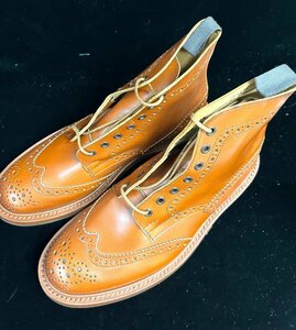 【和の美】 美品　Tricker’s トリッカーズ 　メンズブーツ　MARRON ANTIQUE　27.0cm　茶 ブラウン　ウィングチップブーツ　イギリス