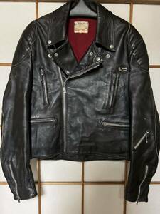 お宝出品⑥ ルイスレザー Lewis Leathers スターライトニング ライダースジャケット 黒 スター ライトニング 70年