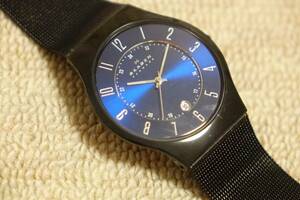 腕時計【 SKAGEN スカーゲン T233XLTMN 腕時計 デイト ネイビー文字盤 メンズ　電池切れ 希少品