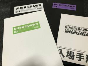 即決 2枚組 DVD スリーブケース付 SIM 【DUSK and DAWN】ブックレット、ハガキ付き