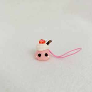 ＜美品＞スイーツほっぺちゃん　ストラップ★高さ約1.8cm〈ｔ