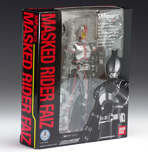 絶版「S.H.Figuarts 仮面ライダーファイズ」未開封新品・現在入手困難品 豪華特典4000円分付属