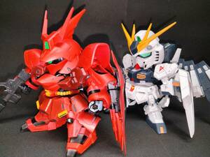 SD サザビー＋νガンダム2体セット　完全塗装済み