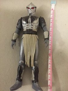 中古★バンダイ★ソフビ ★仮面ライダークウガ★怪人★メ・ギイガ・ギ★Ｒ-030★他にも出品中！