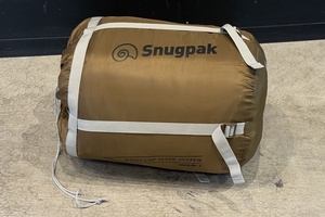 【送料無料】東京)◇Snugpak スナグパック ベースキャンプスリープシステム 未使用