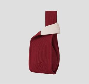 希少　完売品　CFCL シーエフシーエル　NOTCHED RIB BAG MAROON RED-EGG SHELL PINK ポーチ　ミニバッグ　赤