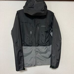 送料無料●美品　 patagonia メンズ・トレントシェル3Lジャケット　グレー