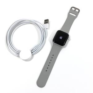 ＊Apple Watch SE 第1世代 40mm GPSモデル MYDX2J/A A2351 シルバー アップルウォッチ