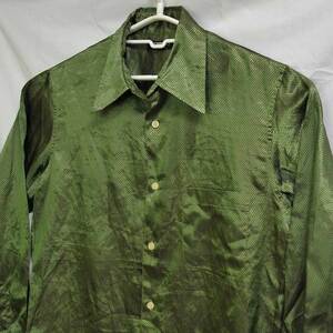 古着●トルネードマート 長袖シャツ グリーン 光で色が変わる素材 M相当 傷