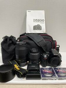 【B15396CK】極美品 Nikon D5200 ニコン デジタル一眼レフカメラ ボディ 2410万画素 AF-S 55-300mm Ｆ4.5 18-55ｍｍ Ｆ3.5 ダブルレンズ付