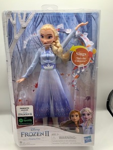 「未開封品・箱潰れ・アウトレット」ディズニーアナと雪の女王2 エルサ Elsa 光って歌う人形 ドール フィギュア Singing Elsa Fashion Doll