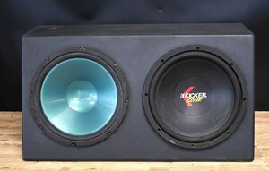 NY6-142【ジャンク品】KICKER COMP　キッカー　ウーファーボックス　音響機材　オーディオ　ウーファー　動作確認済　中古品　保管品