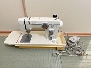 JANOME ジャノメ ミシン MODEL802 通電確認済　ジャンク扱い MODEL802