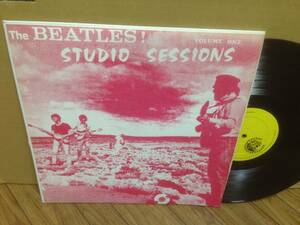 LP THE BEATLES / 甲虫 UNRELEASED STUDIO SESSIONS VOLUME ONE (CBM 3640 contra band music) ビートルズ　　管4A1