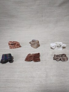 中古品◆シルバニアファミリー 　小物【お父さんのお洋服 上下３人分セット】◆普通郵便