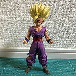 ドラゴンボール 孫悟飯 フィギュア 一番くじ 限定品