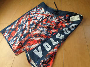 VOLCOM ボルコム MODTECH/黒・サーフパンツ32/9,680円