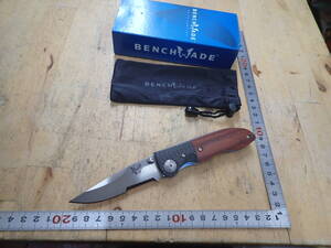 『S22C』ベンチメイド BENCHMADE フォールディングナイフ 690 Wood/Carbon Fiber 154CM