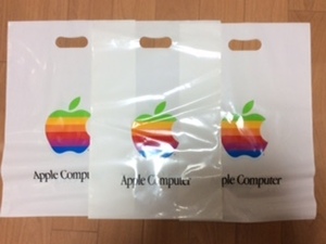 アップル純正　Apple レインボー・非売品・ビニール手提げ袋・3枚/1セット