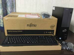 ESPRIMO WD2/C2 I7-8700 8G 