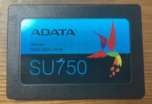 【状態◎】ADATA エーデータ SU750 シリーズ ASU750SS-1TT（2.5インチSATA SSD 1TB/使用時間：7600時間未満 ）