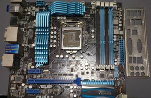 【動作確認済】ASUS P8Z68-V LGA1155 マザーボード IOパネル付属