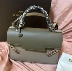 DELVAUX MM タンペート　エトゥープ