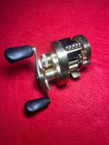 【訳あり品】21カルカッタコンクエスト 100HG SHIMANO CALCUTTA CONQUEST