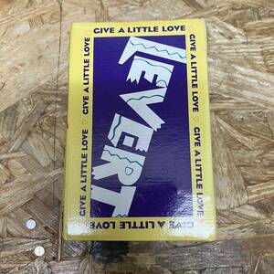 ス ROCK,POPS LEVERT - GIVE A LITTLE LOVE シングル TAPE 中古品