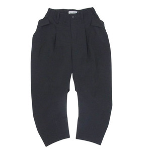 ISSEY MIYAKE イッセイミヤケ IM23FF016 ROUND PANTS ラウンドパンツ ハイウエスト パンツ ブラック系 2【中古】