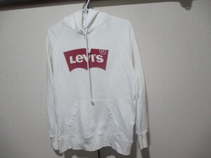 S ■Levi