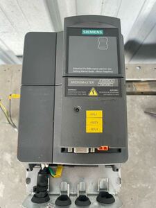 6SE64002FA014BC0 Siemens 中古現状品　　6SE6440-2UC21-1BA1 シーメンス インバータ