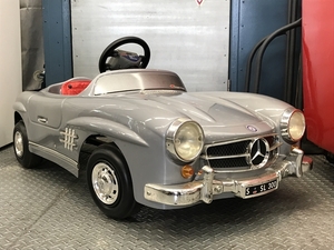 メルセデスベンツ Mercedes BENZ 300SL ペダルカー　1779